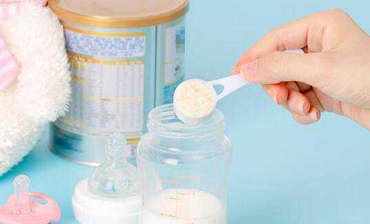 供卵试管生宝宝网，夏日炎炎，宝宝的奶粉能放冰箱吗？